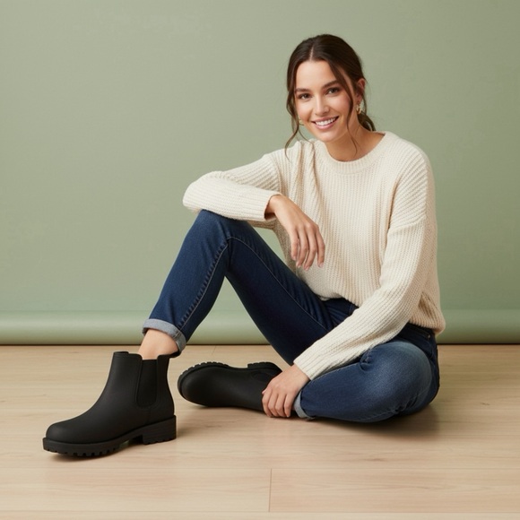 Buffalo David Bitton Shoes - Buffalo David Bitton Women’s Anna Chelsea Boots Black Water Repellent Size 10